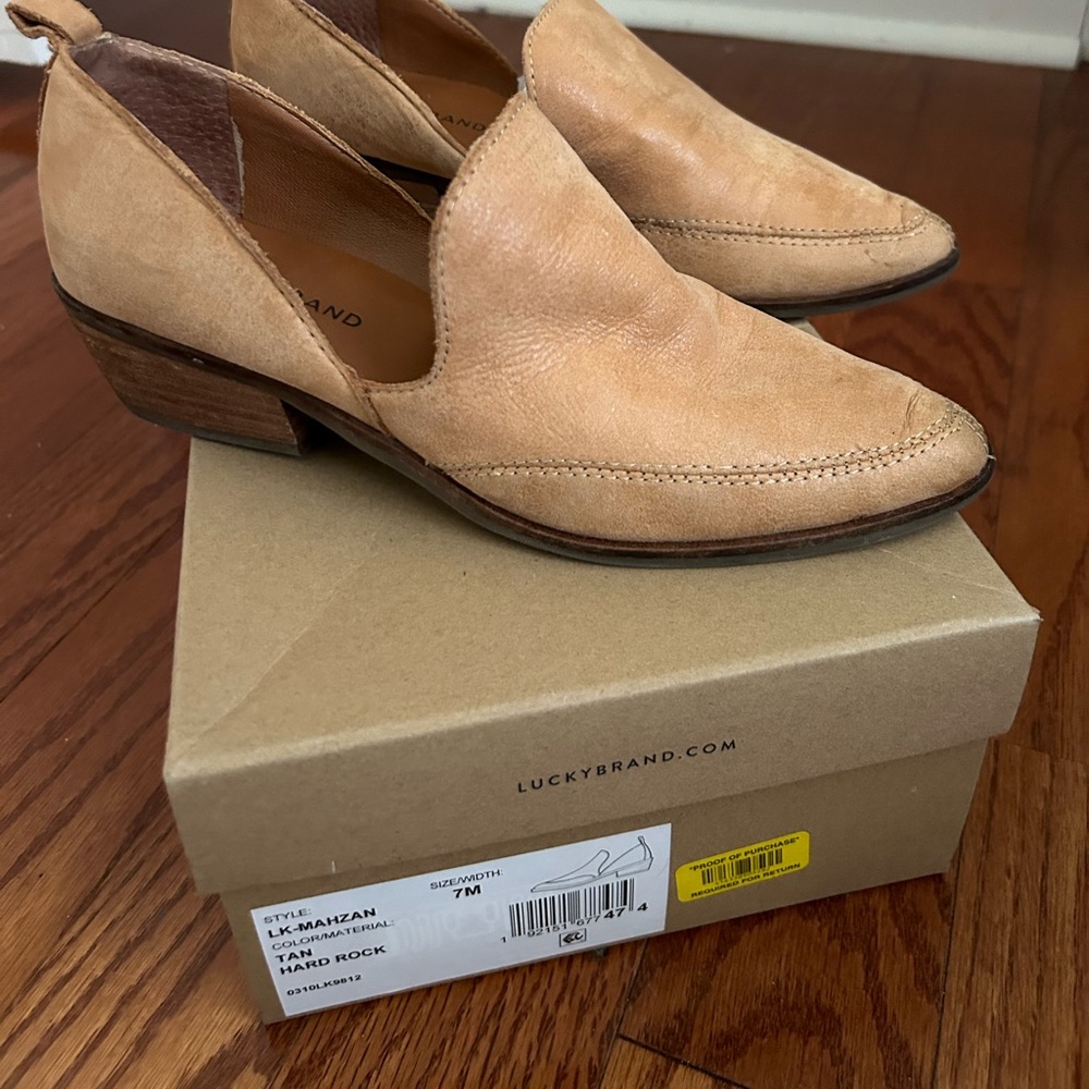 Lucky brand shoes, great condition.